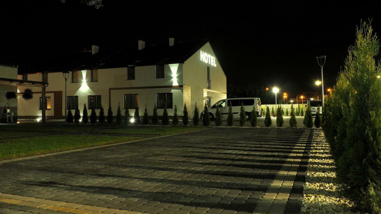 Hotel Sjesta Nowa Sol Exterior foto